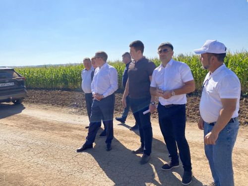 ТР авыл хуҗалыгы һәм азык-төлек министры Марат Җаббаров Кукмарада авыл хуҗалыгы җитәкчеләре белән очрашты