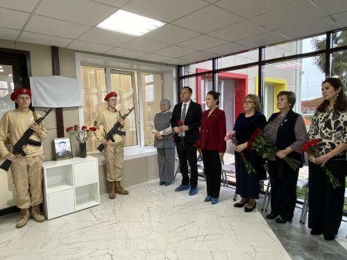 Кукмарада Геройның исеме мәңгеләштерелде