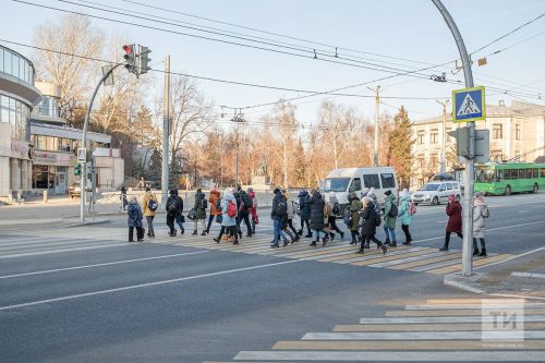 Район Дәүләт автоинспекциясе каникуллар башлану уңаеннан шоферларны һәм ата-аналарны игътибарлы булырга өндәде