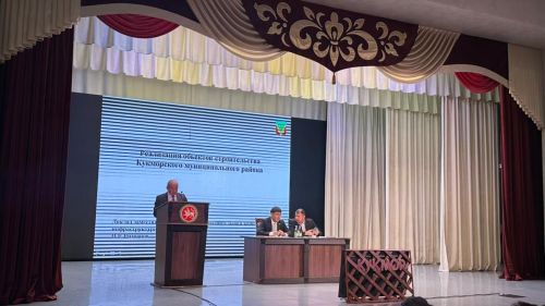Кукмара Мәдәният йортында киңәйтелгән утырыш узды