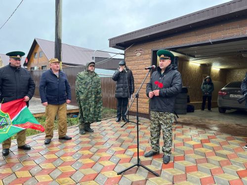 Кукмарада хәрби бурычны үтәгәндә һәлак булган Фәннур Гайфетдинов истәлегенә мемориаль такта ачылды