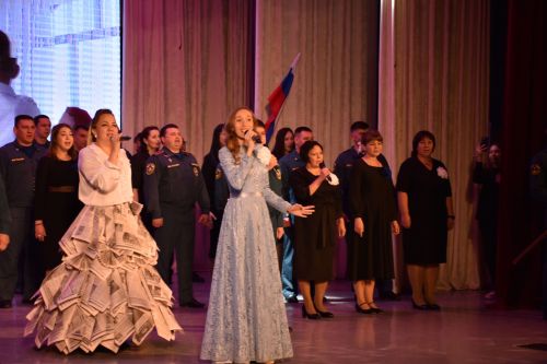 «За СВОих»: Кукморский фестиваль показал таланты журналистов, пожарных и газовиков