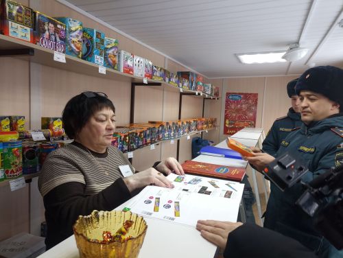 Кукмарадагы пиротехник эшләнмәләр сатылучы сәүдә нокталарына рейд оештырылды