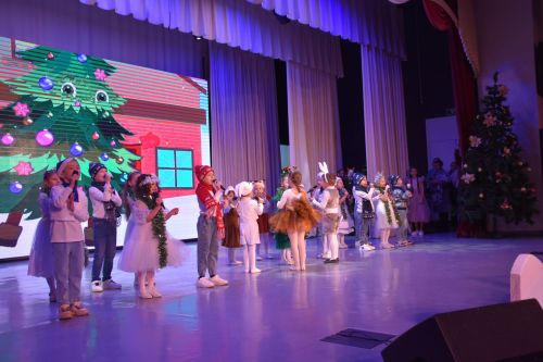 Кукмарада район башлыгының Чыршы бәйрәме узды