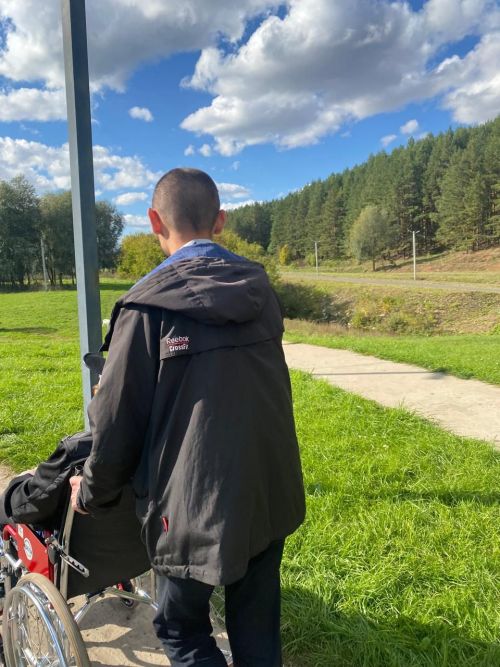Казанда яшәүче, коляскада йөрүче Самат Кукмарага сәяхәткә килде