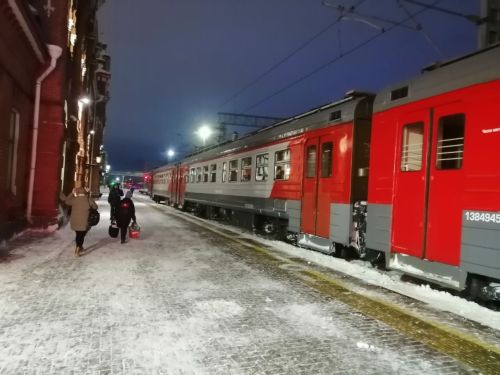 Кукмарада пассажир поезды ике кешене бәрдереп үтергән