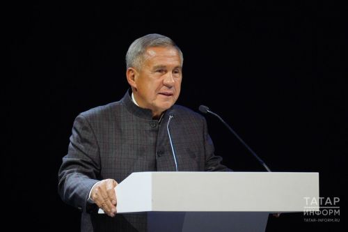 Минниханов поручил усилить наблюдение за воздушным пространством Татарстана в условиях угроз беспилотников