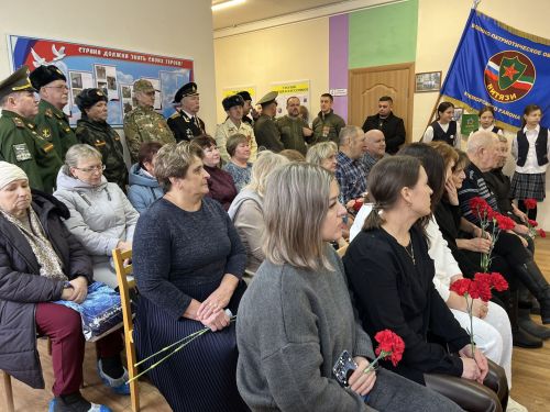Кукмара районында мемориаль такталар ачылды, Җиңү паркында митинг узды
