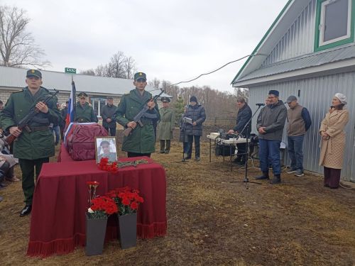 Кукмара районыннан Марат Рәхимҗанов илебез тынычлыгы өчен көрәште