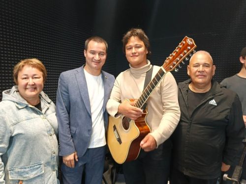 Ринат Садыйков Зур Кукмарада төзекләндерелгән «Ялкын» яшьләр үзәге ачты