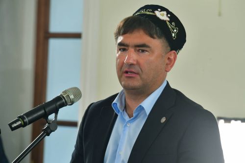 Татарстан Республикасы Рәисе Корбан гаете намазын Мәчкәрәнең Беренче Җәмигъ мәчетендә укыды