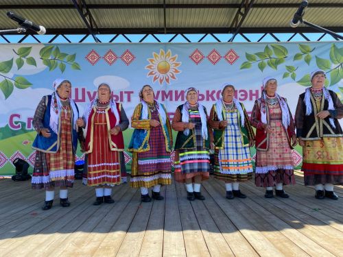 Нырьяда удмуртларның борынгы көйләре “Чакара” Бөтенроссия фольклор фестивале уза