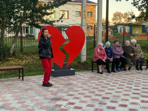 Тимер юл урамында Ишегалды бәйрәме үткәрелде