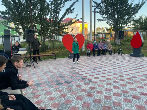 Тимер юл урамында Ишегалды бәйрәме үткәрелде