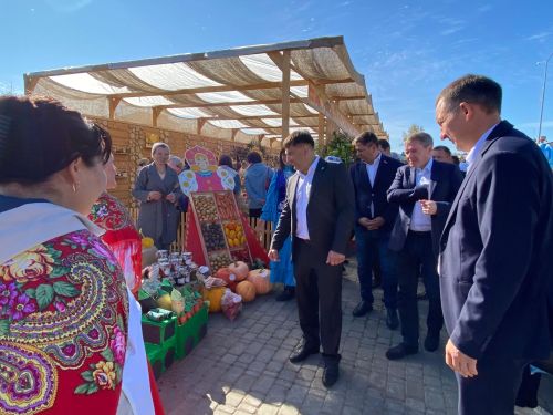В Кукморе прошла осенняя школьная ярмарка