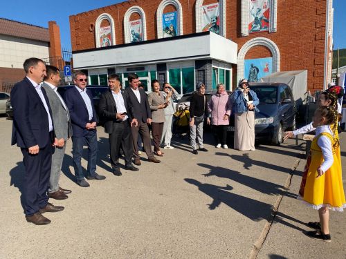 В Кукморе прошла осенняя школьная ярмарка