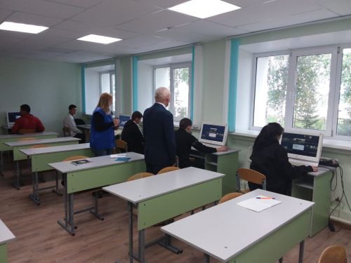 Студенты Кукморского аграрного колледжа сразились за первенство в конкурсе «Автосессия»