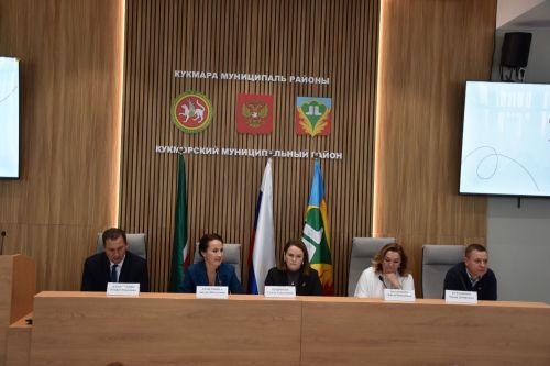 Кукмарада «Беренчеләр хәрәкәте»н үстерү буенча фикер алыштылар