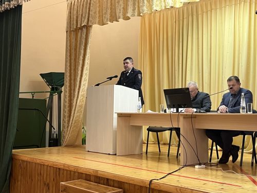 Туембаш җирлегендә хисап җыелышы узды