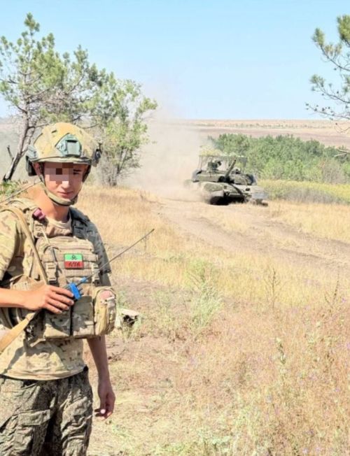 Махсус хәрби операциядәге «Жулик» позывнойлы якташыбыз:  Мин әтием эзләре буенча киттем