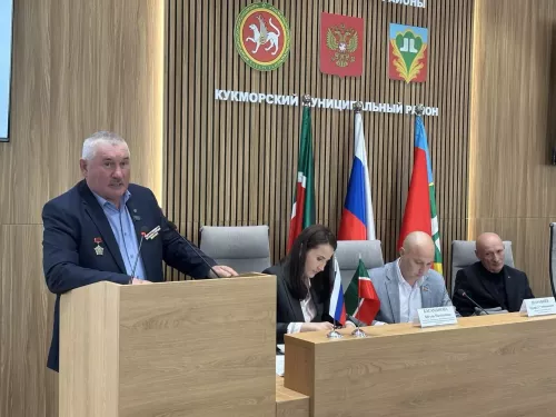 Кукмарада махсус хәрби операция ветераннары белән очрашу узды