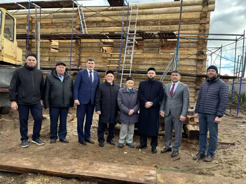 Старинная мечеть Кукморского района обретает вторую жизнь