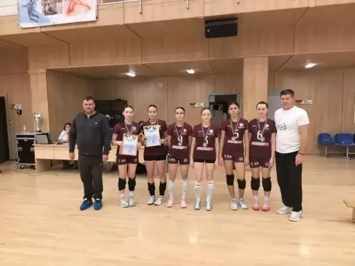 Кукмарада волейболчылар көч сынашты