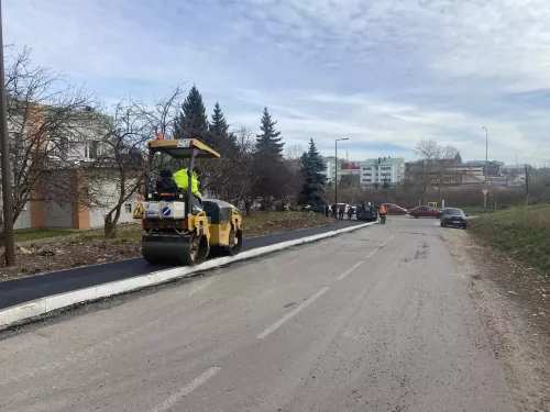 Осень дала время навести порядок: Дорожные работы в Кукморе вышли на финишную прямую