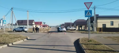 На перекрёстке в Кукморе столкнулись два автомобиля
