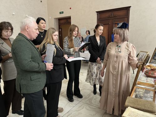 Кукмарада «Гаилә тарихында гасырлар кайтавазы — Тарихта без эзлебез» исемле республика шәҗәрә фестиваленең муниципаль этабы узды