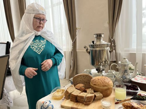 Кукмарада «Гаилә тарихында гасырлар кайтавазы — Тарихта без эзлебез» исемле республика шәҗәрә фестиваленең муниципаль этабы узды