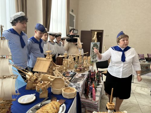 Кукмарада «Гаилә тарихында гасырлар кайтавазы — Тарихта без эзлебез» исемле республика шәҗәрә фестиваленең муниципаль этабы узды