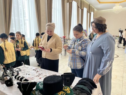 Кукмарада «Гаилә тарихында гасырлар кайтавазы — Тарихта без эзлебез» исемле республика шәҗәрә фестиваленең муниципаль этабы узды