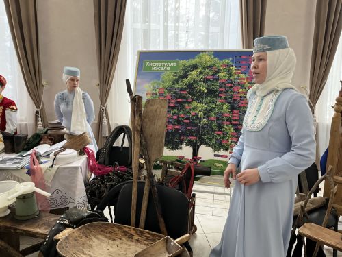 Кукмарада «Гаилә тарихында гасырлар кайтавазы — Тарихта без эзлебез» исемле республика шәҗәрә фестиваленең муниципаль этабы узды
