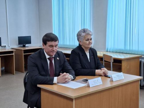 Кукмарада хезмәт һәм батырлык турында сөйләштеләр