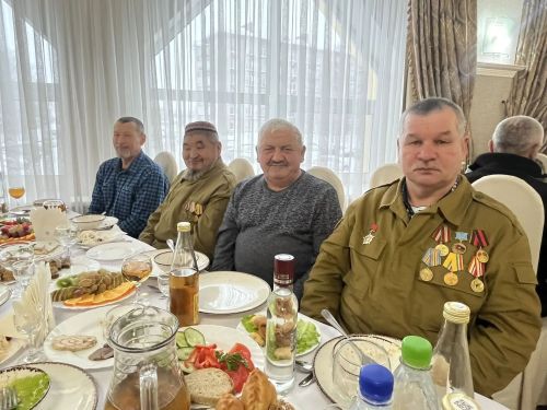 Кукмарада әфганчылар очрашты