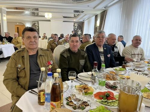 Кукмарада әфганчылар очрашты