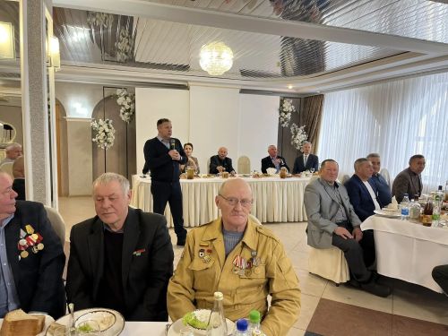 Кукмарада әфганчылар очрашты