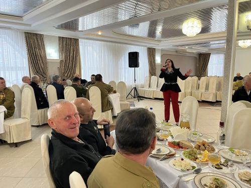 Кукмарада әфганчылар очрашты