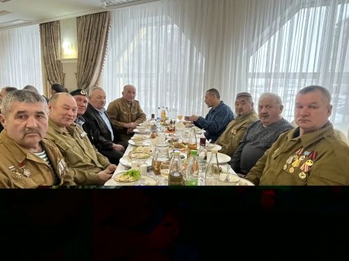 Кукмарада әфганчылар очрашты