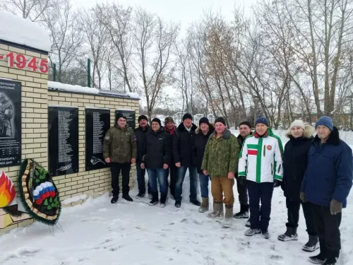 Камышлы авылында әфганчы якташларыбыз призына хоккей ярышы үтте