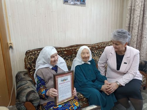 Каенлык авылында яшәүче Нәкыя Мифтахова 90 яшен тутырды