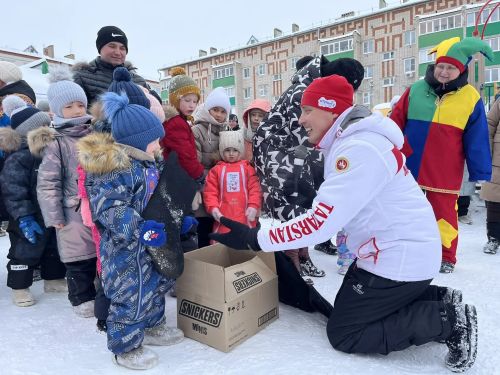 “Әкияттә кунакта”: күршеләрне берләштергән кышкы карнавал