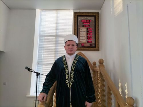 Кукмара районы имам-мөхтәсибе: Ураза гаете һәркемнең күңелен иман нуры белән нурландырсын
