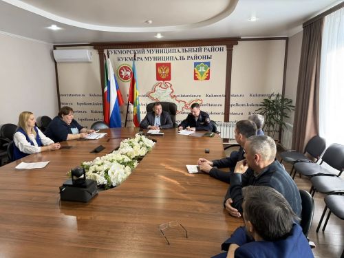 Безопасность на дорогах Кукморского района под контролем комиссии
