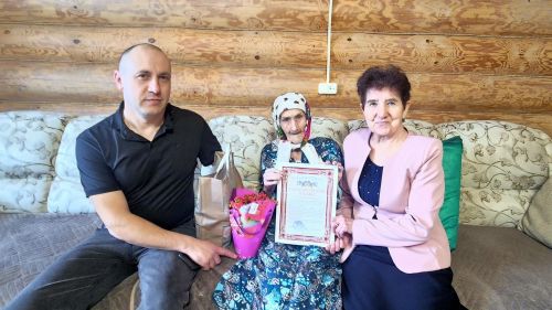 Иске Кенә авылыннан Евдокия Александрова 95 яшьлек юбилеен билгеләп үтә