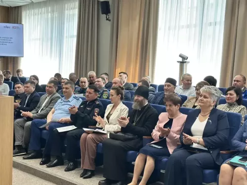 В Кукморе обсуждены меры по обеспечению безопасности в период праздничных мероприятий