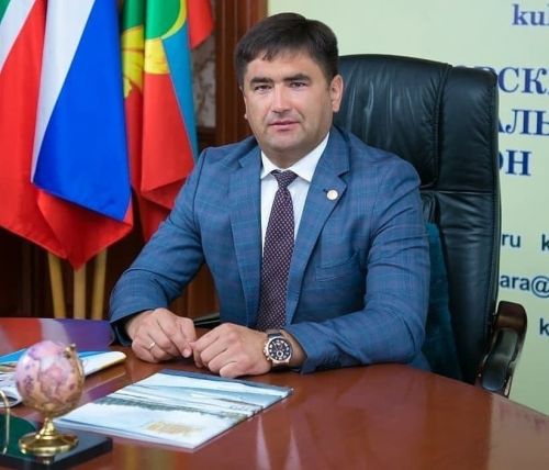 Кукмара районы башлыгы 1 Май — Яз һәм Хезмәт бәйрәме белән котлады