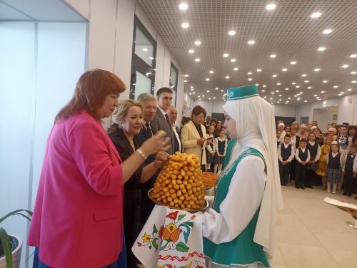 Пычак урта мәктәбендә Фоат Галимуллин исемендәге төбәкара шигырь укучылар бәйгесеннән фоторепортаж
