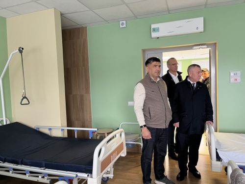 Патриотлык дәресе һәм халык проблемалары: Россия Дәүләт Думасы депутаты Анатолий Иванов Кукмарага килде